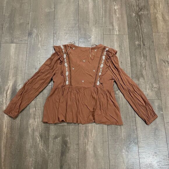 In Loom Women's Boho Peasant Top Size M - Brown with Embroidered Floral Design - Picture 7 of 12